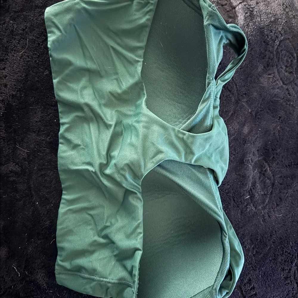 Bundle of Four Victorias Secret Sports Bras - Picture 3 of 9